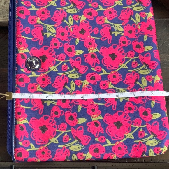 Coach Silk tablet sleeve - Picture 7 of 7